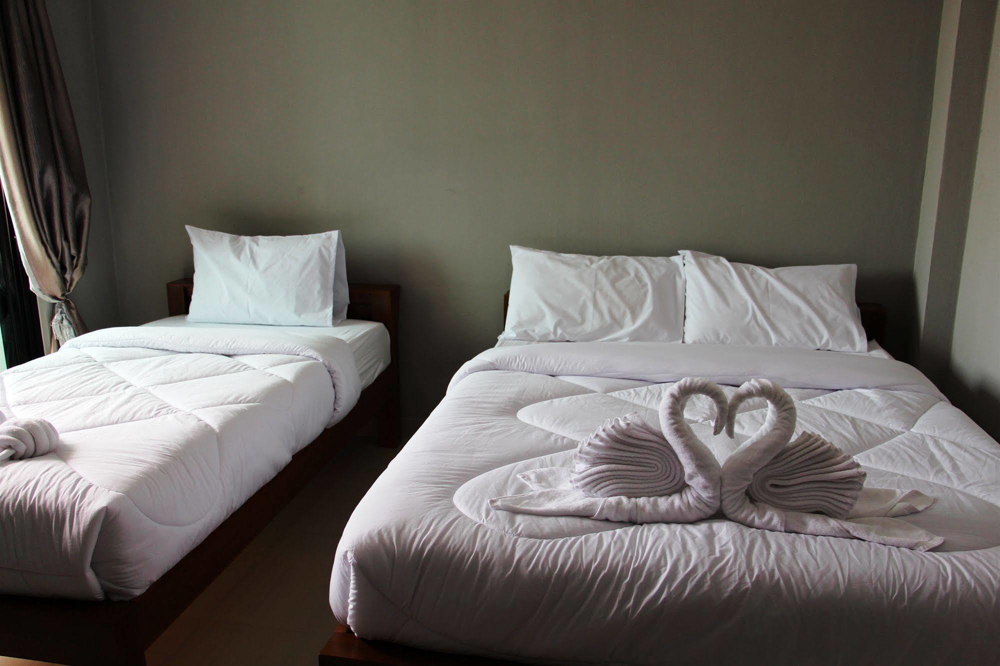 Hotel Siwa House Nong Prue Esterno foto